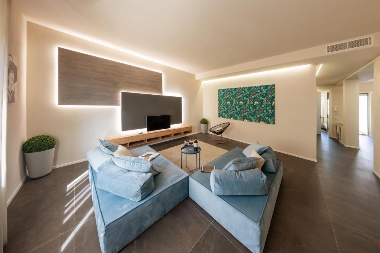 100Towers Deluxe Apartment Alba  Ngoại thất bức ảnh