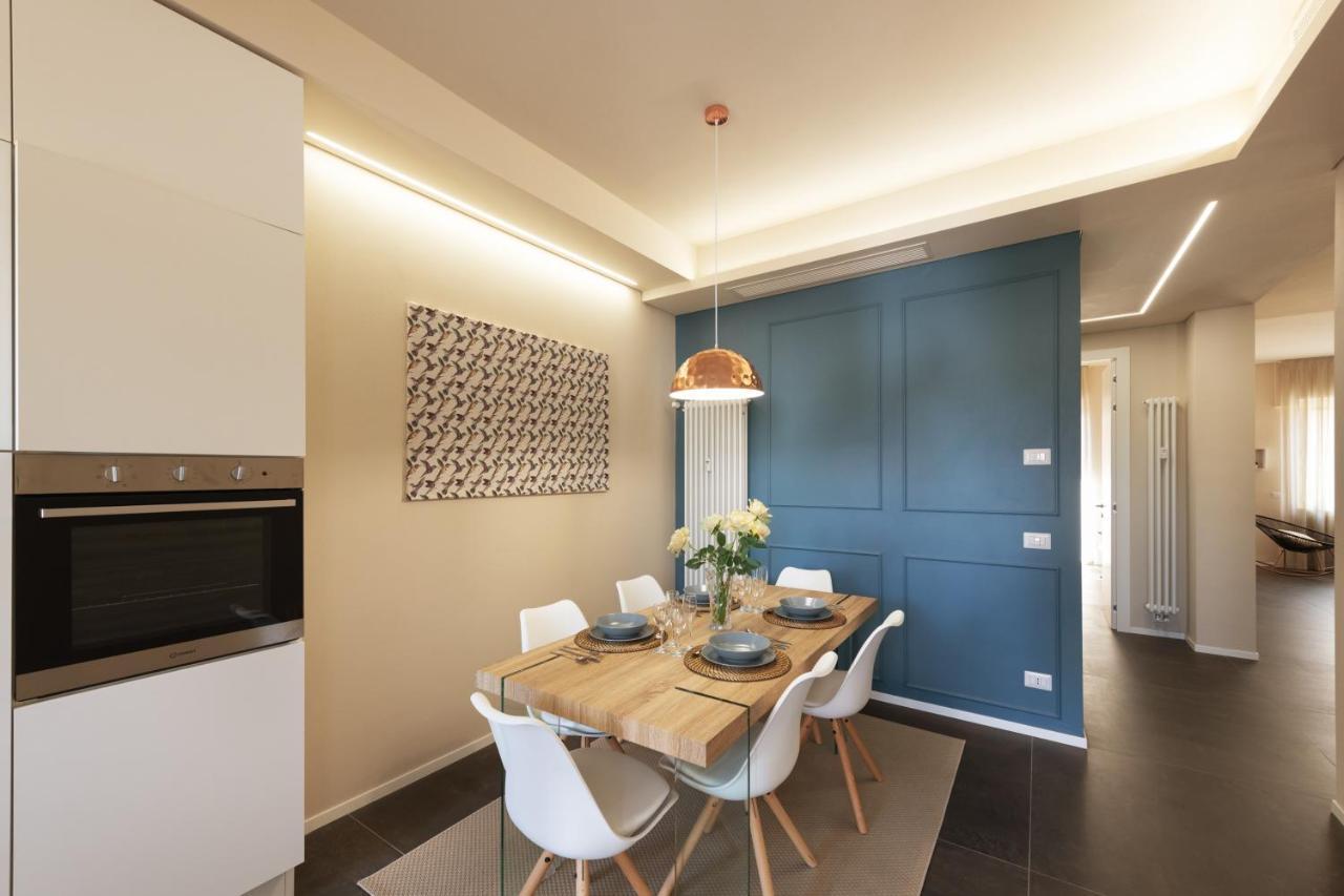 100Towers Deluxe Apartment Alba  Ngoại thất bức ảnh